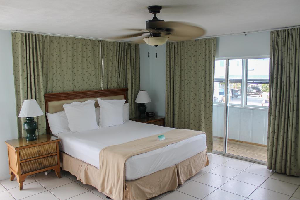 פורט פירס Rhumcay Beach Resort And Grille מראה חיצוני תמונה