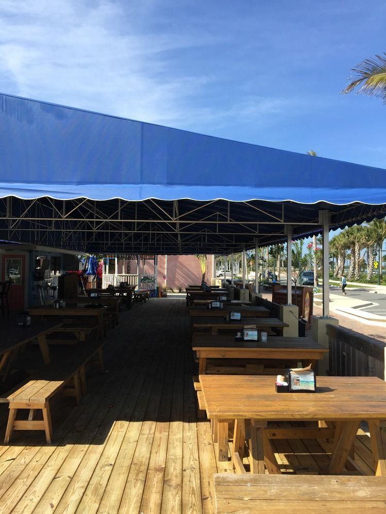 פורט פירס Rhumcay Beach Resort And Grille מראה חיצוני תמונה