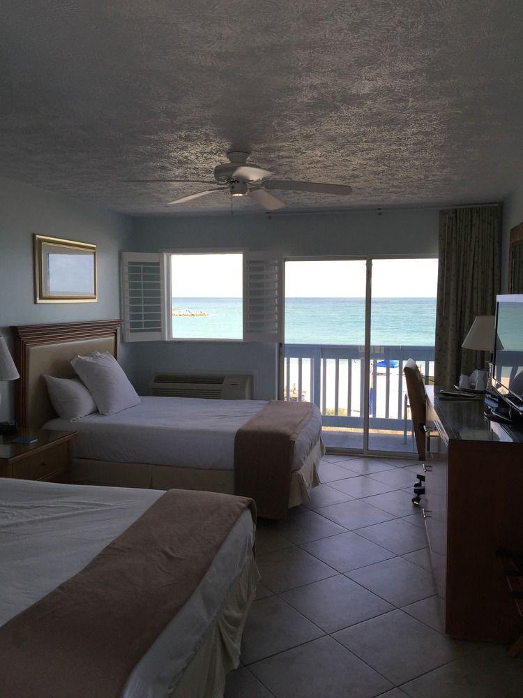 פורט פירס Rhumcay Beach Resort And Grille מראה חיצוני תמונה