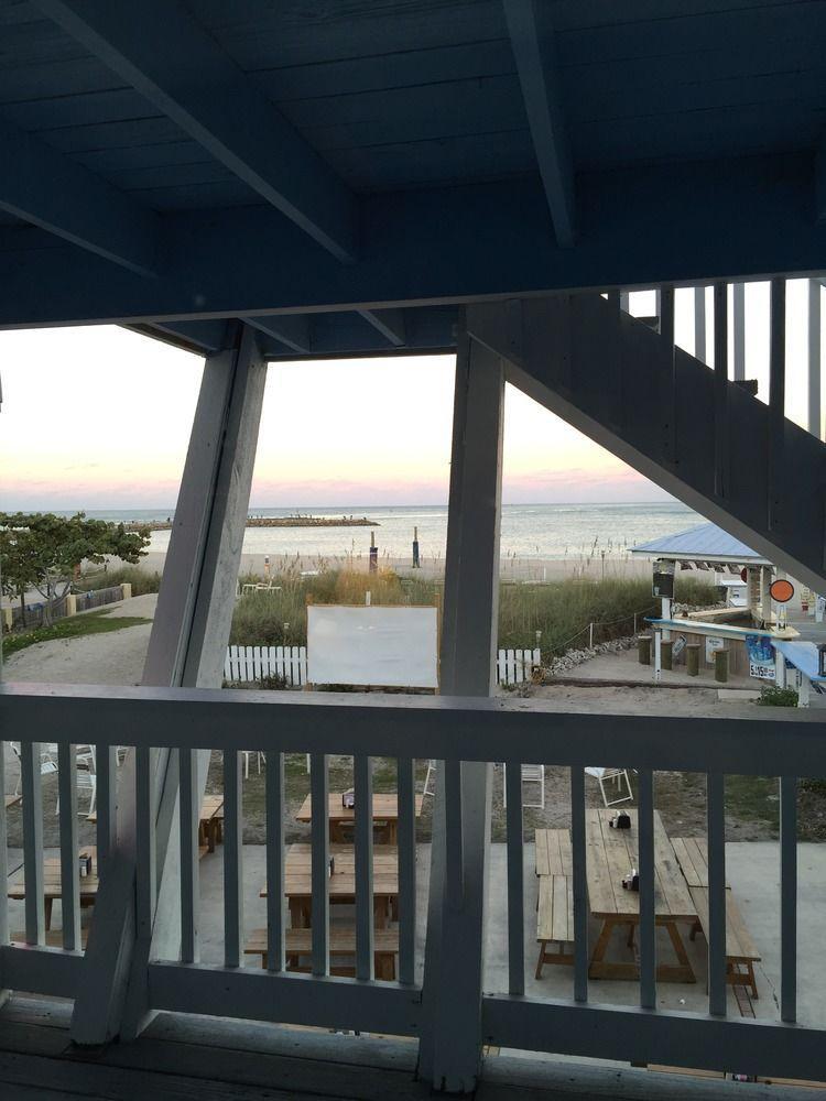 פורט פירס Rhumcay Beach Resort And Grille מראה חיצוני תמונה