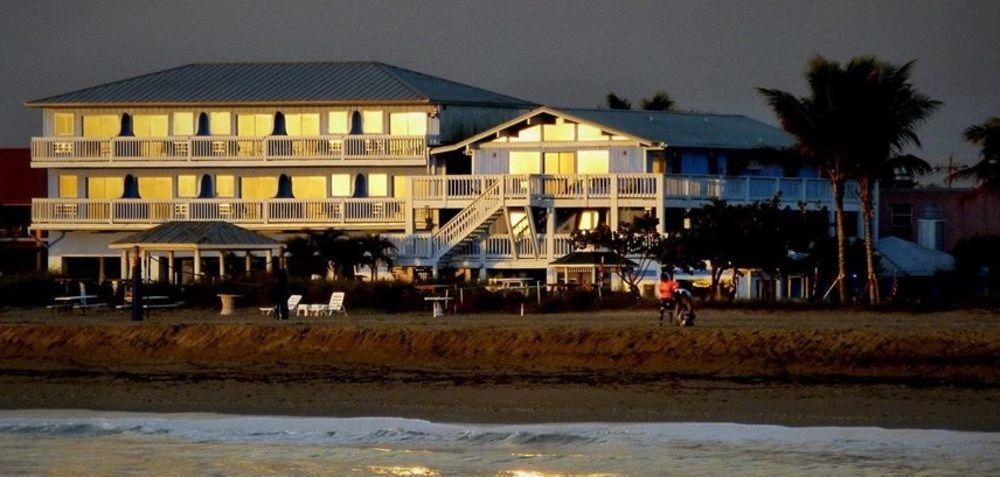 פורט פירס Rhumcay Beach Resort And Grille מראה חיצוני תמונה