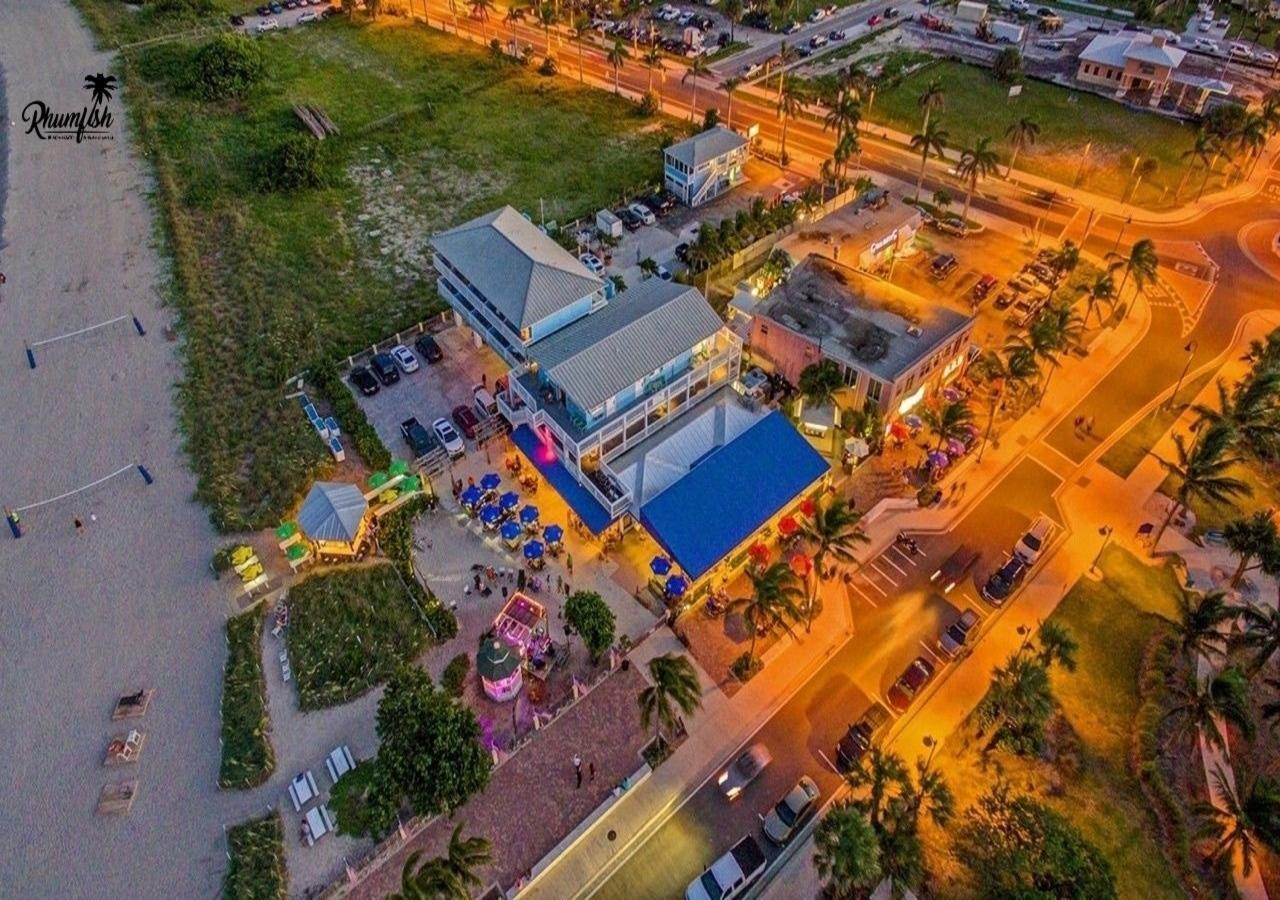 פורט פירס Rhumcay Beach Resort And Grille מראה חיצוני תמונה